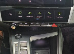 Peugeot 308 B-HDI 130 CV EAT8 GT - photo 12