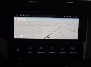 Peugeot 408 HYB E-DCS6 136 CV ALLURE BVA - photo 10