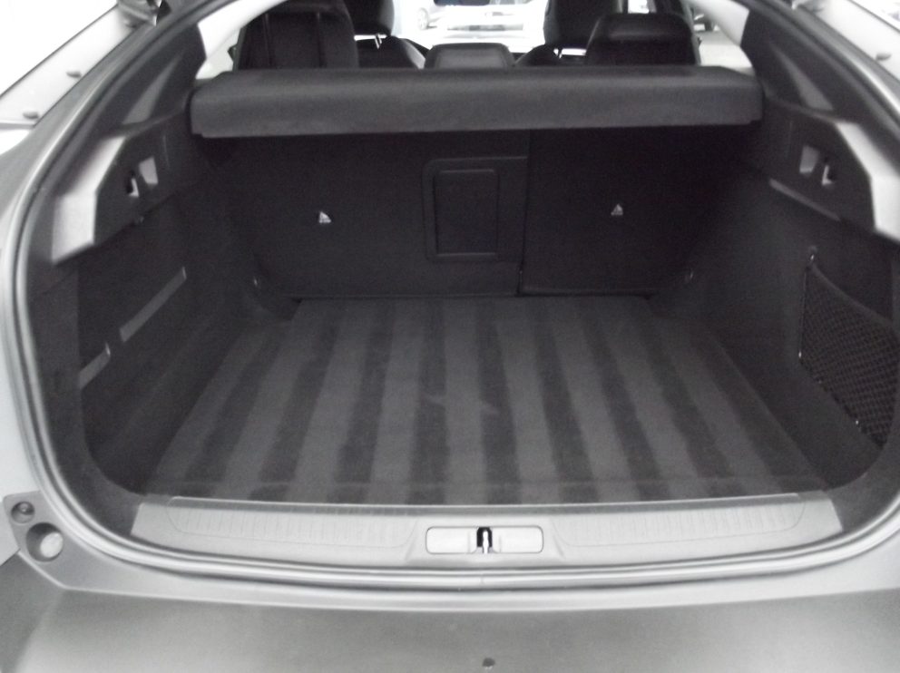 Peugeot 408 HYB E-DCS6 136 CV ALLURE BVA - photo 13