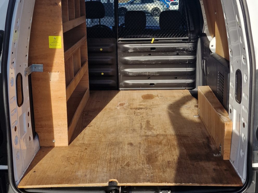 Citroën BERLINGO VAN XL B-HDI 100 CV CLUB - photo 8