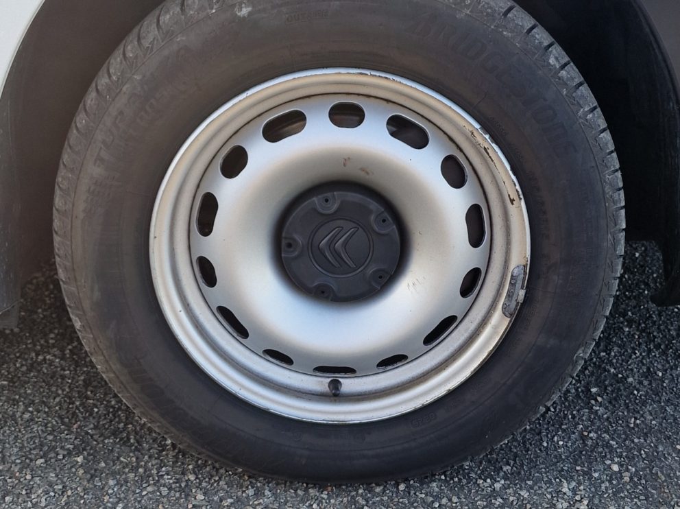 Citroën BERLINGO VAN XL B-HDI 100 CV CLUB - photo 9