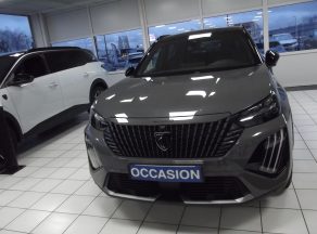 Peugeot 2008 HYBRID 145 E DCS6 GT BVA - photo 3