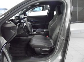 Peugeot 2008 HYBRID 145 E DCS6 GT BVA - photo 4