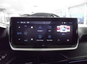 Peugeot 2008 HYBRID 145 E DCS6 GT BVA - photo 6
