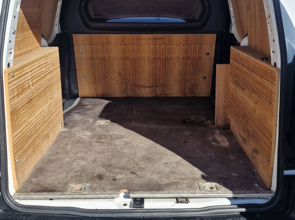 Citroën BERLINGO VAN B-HDI 100 CV CLUB - photo 8