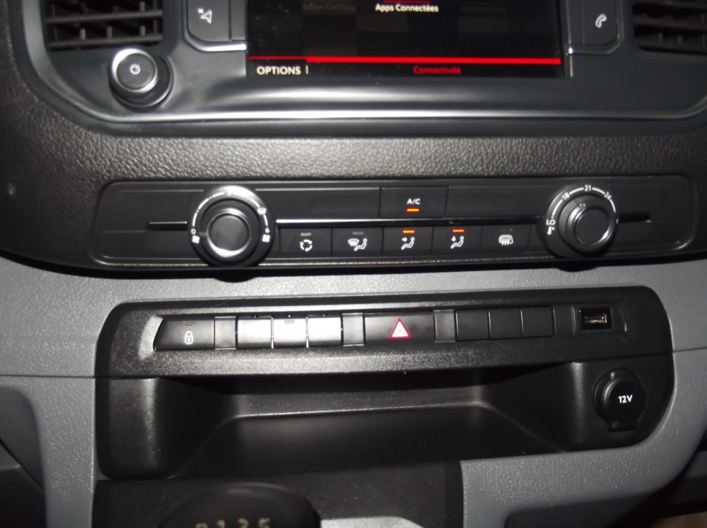 Citroën JUMPY III FG M BLUEHDI 120 CV BVM - photo 9