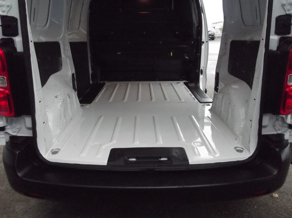 Citroën JUMPY III FG M BLUEHDI 120 CV BVM - photo 12