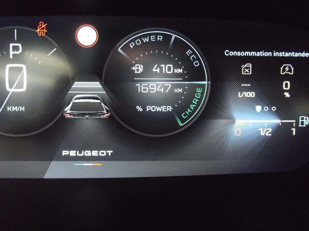 Peugeot 408 HYBRID 136 E DCS6 GT BVA - photo 5