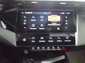 Peugeot 408 HYBRID 136 E DCS6 GT BVA - photo 6