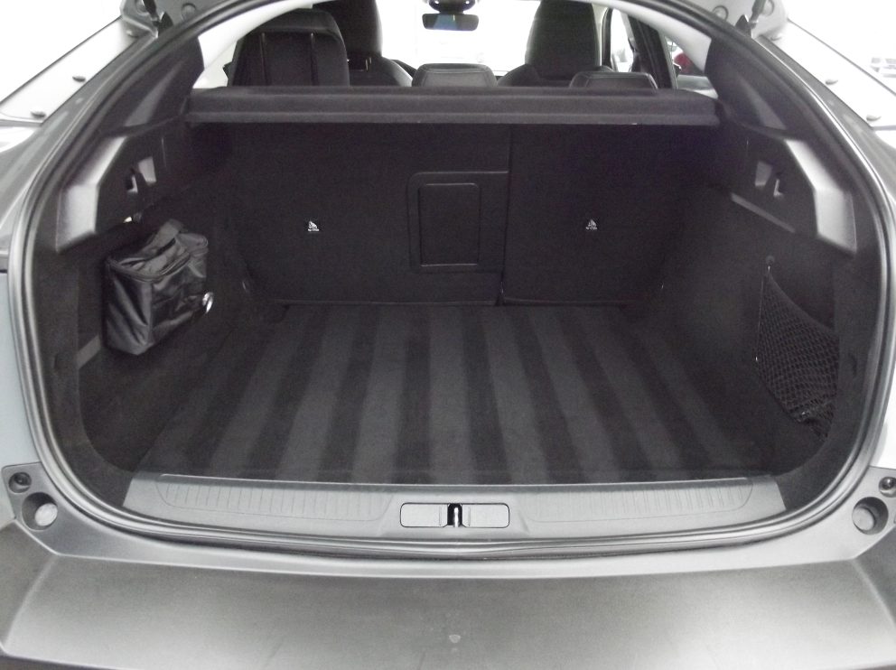 Peugeot 408 HYBRID 136 E DCS6 GT BVA - photo 12