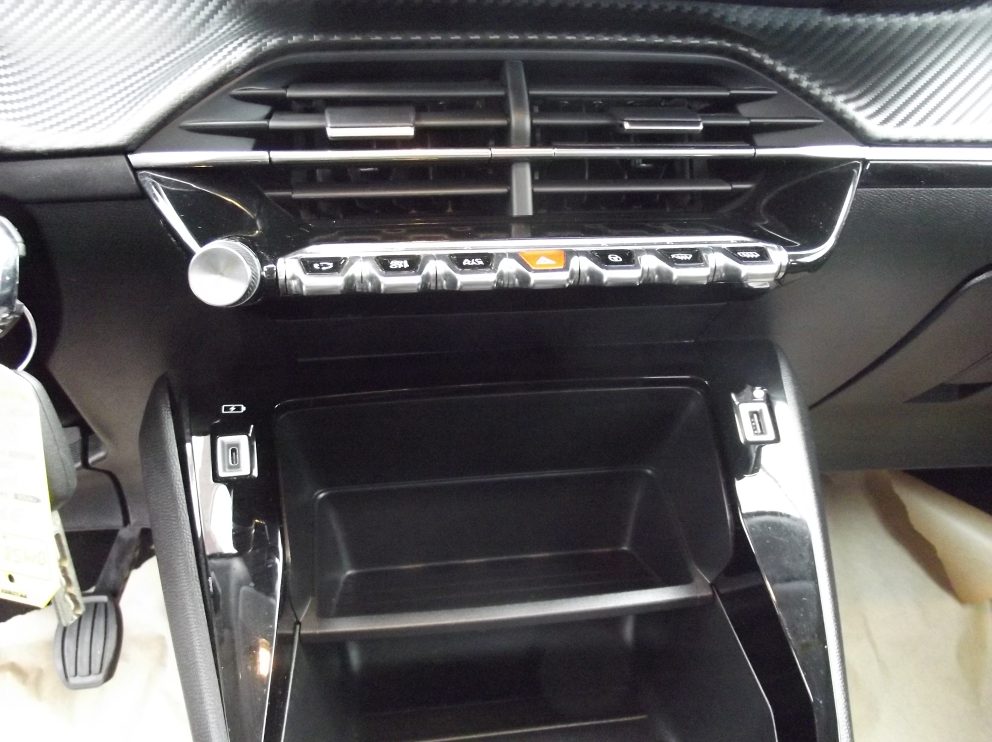 Peugeot 208 BLUEHDI 100 CV ACTIVE BUSINESS BVM - photo 9