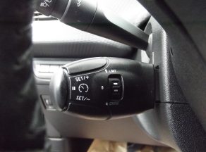 Peugeot 208 VTI 82 CV STYLE BVM - photo 5