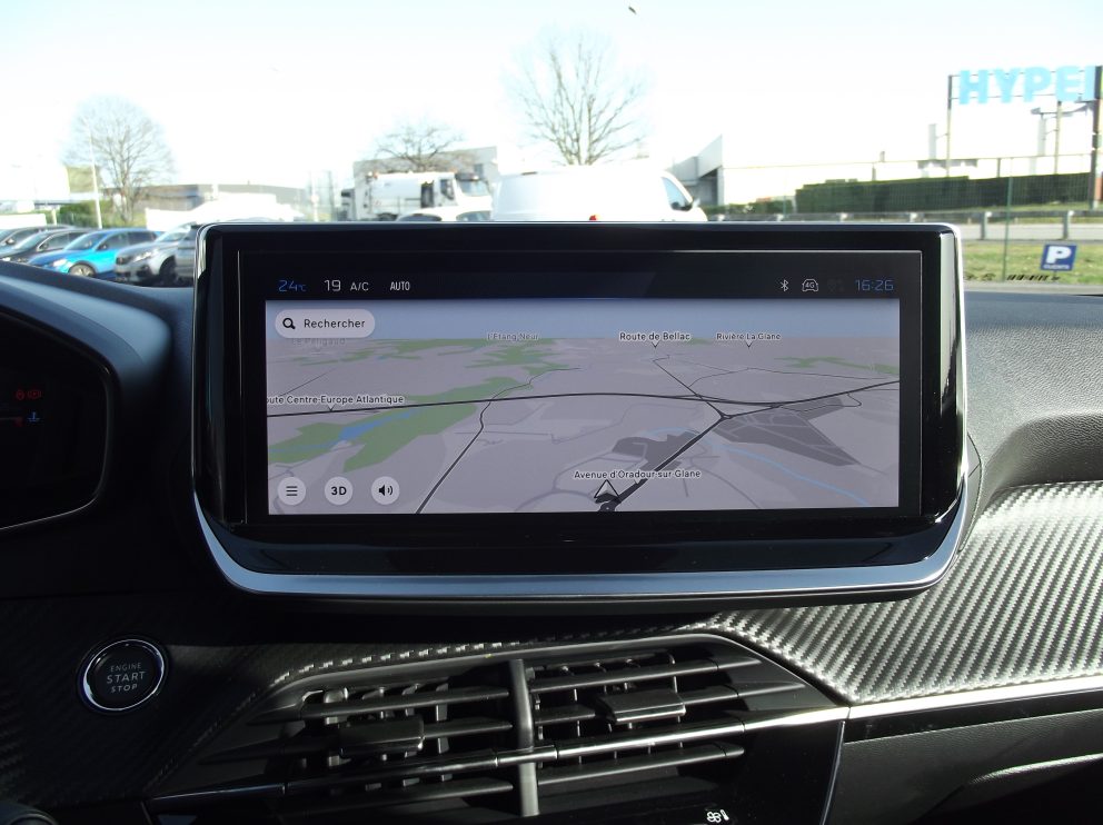 Peugeot 2008 HYBRID 145 E DCS6 ALLURE BVA - photo 6