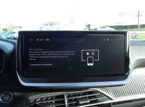 Peugeot 2008 HYBRID 145 E DCS6 ALLURE BVA - photo 7