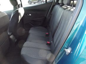 Peugeot 2008 HYBRID 145 E DCS6 ALLURE BVA - photo 11