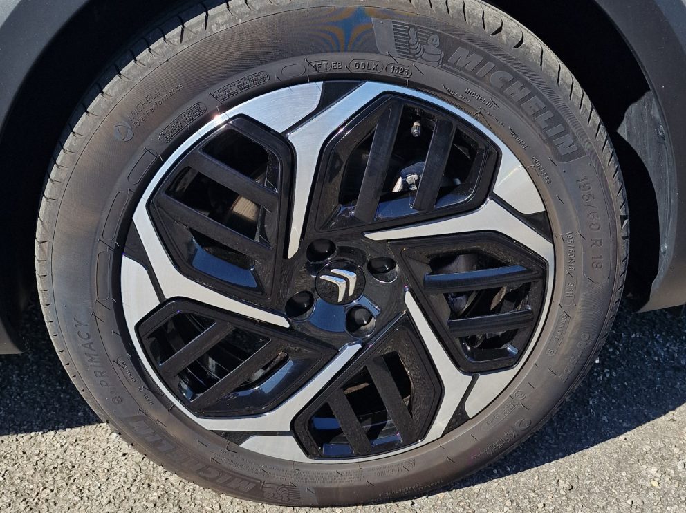 Citroën C4 B-HDI 130 CV EAT8 MAX - photo 10