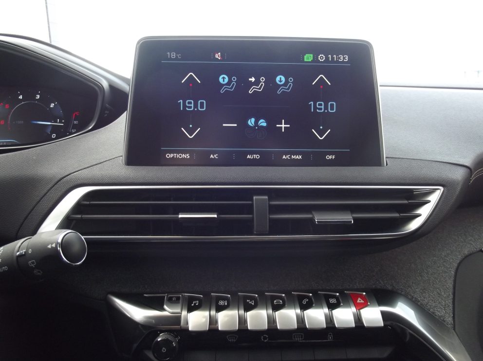 Peugeot 3008 BLUEHDI 120 CV 1.6 GT LINE BVA - photo 6