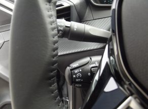 Peugeot 208 HYBRID 110 E DCS6 STYLE BVA - photo 4