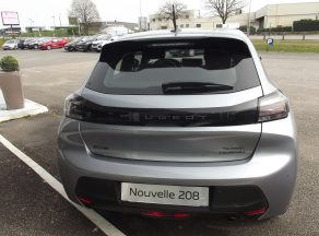 Peugeot 208 HYBRID 110 E DCS6 STYLE BVA - photo 9