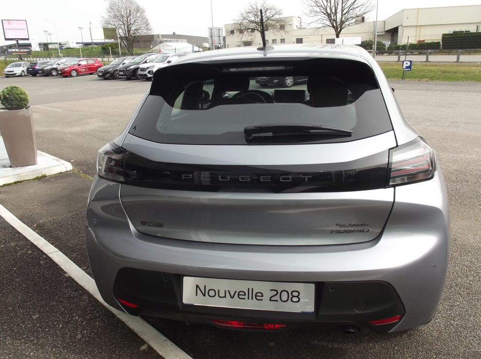 Peugeot 208 HYBRID 110 E DCS6 STYLE BVA - photo 9