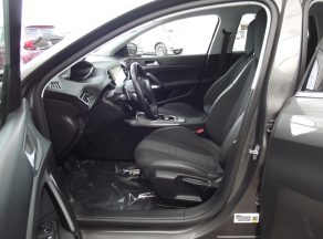 Peugeot 308 SW BLUEHDI 130 CV 1.5 ALLURE BUSINESS BVA - photo 11