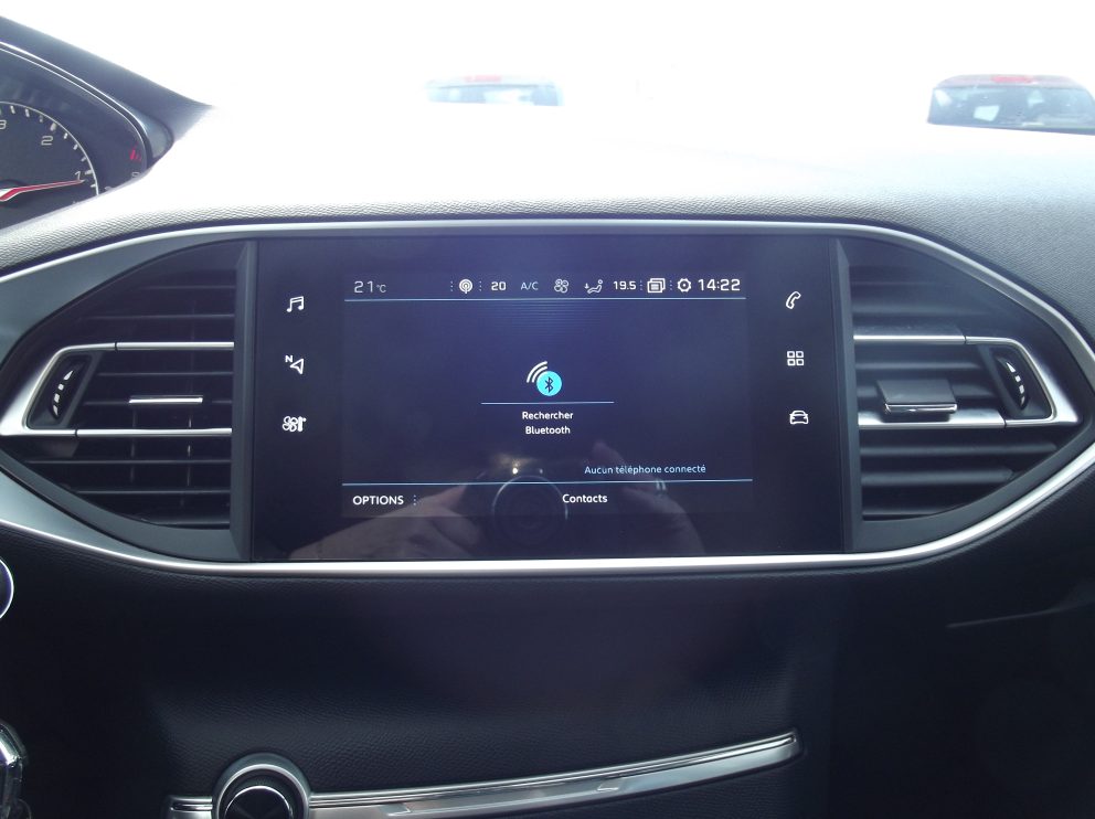 Peugeot 308 SW BLUEHDI 130 CV ALLURE BVA - photo 9