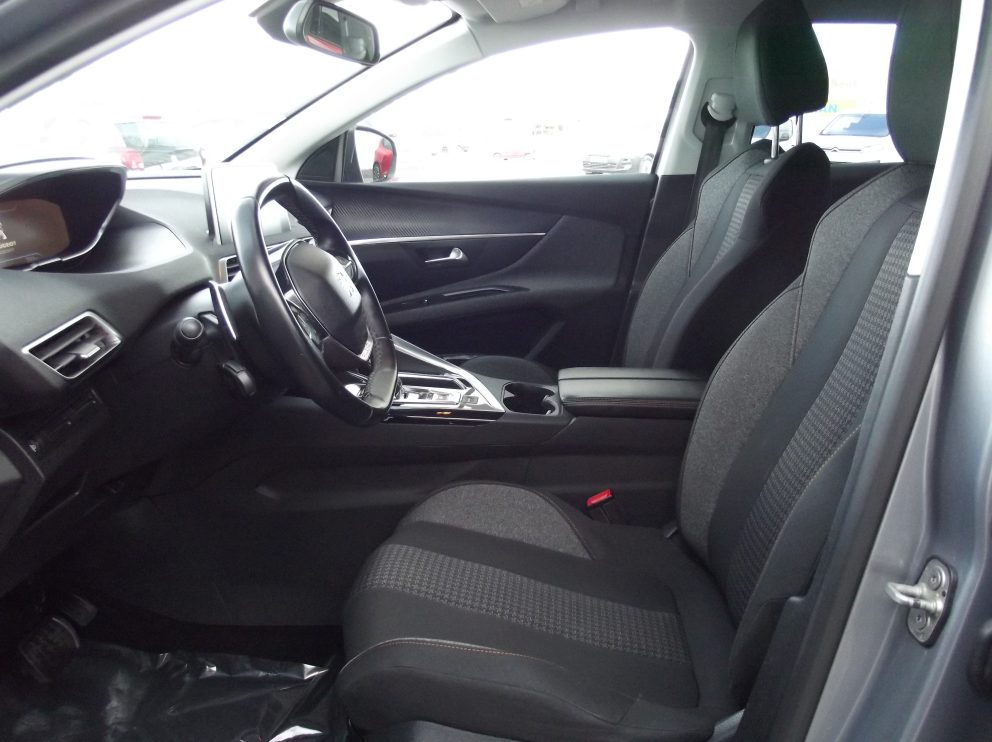 Peugeot 3008 BLUEHDI 130 CV ACTIVE BUSINESS EAT8 - photo 5