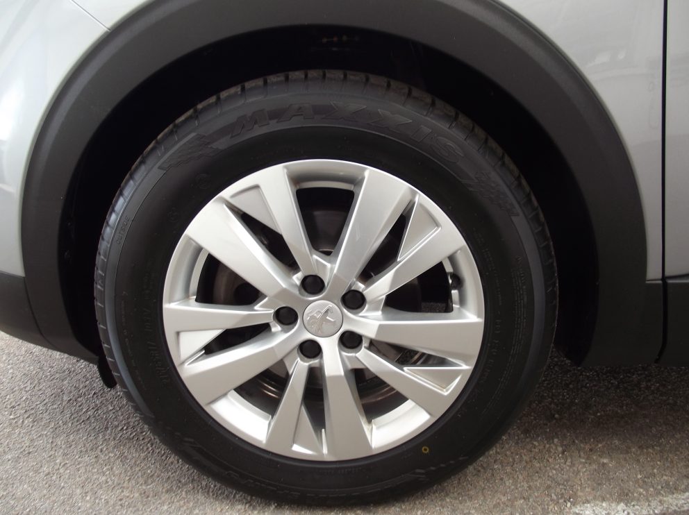 Peugeot 3008 BLUEHDI 130 CV ACTIVE BUSINESS EAT8 - photo 14