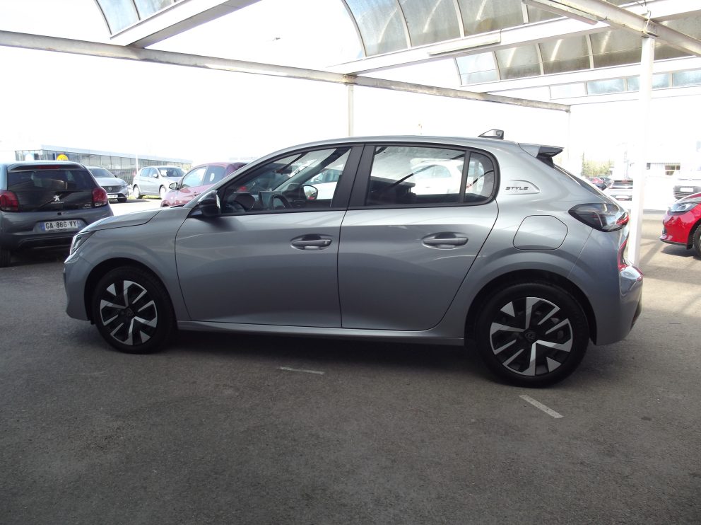 Peugeot 208 TURBO 100 CV STYLE BVM6 - photo 2