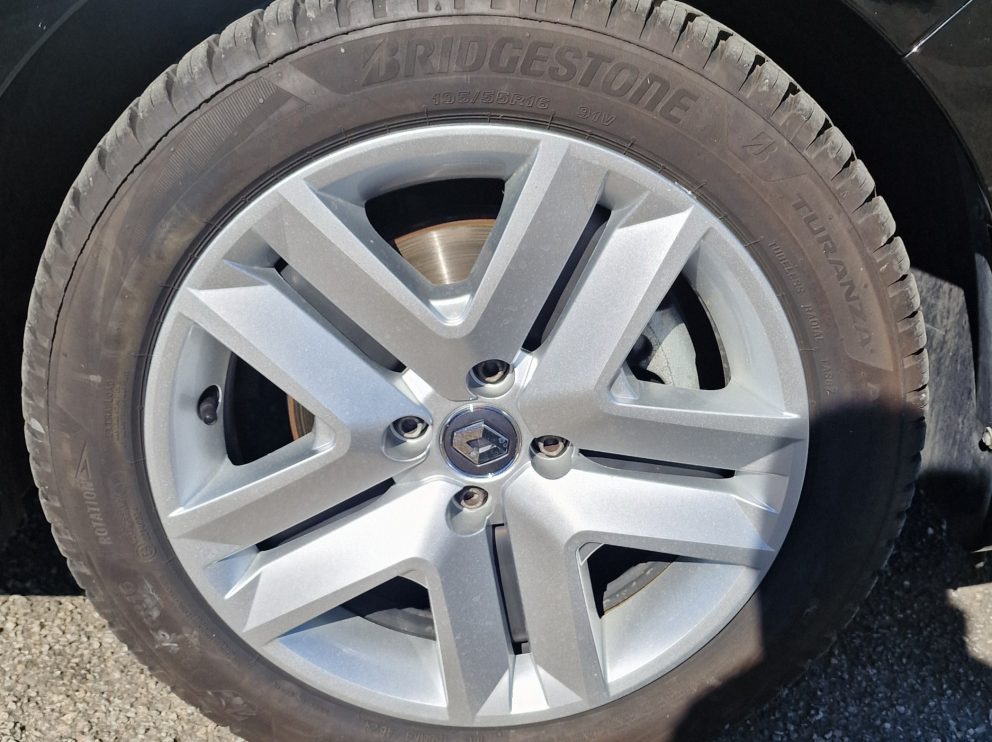 Renault CLIO V E-tech HYBRID 140 CV  - photo 11