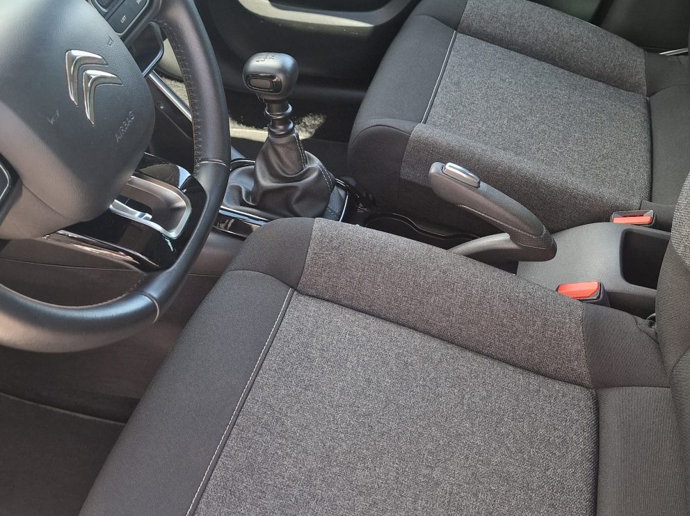 Citroën C3 AIRCROSS B-HDI 110 CV C-SERIES - photo 6