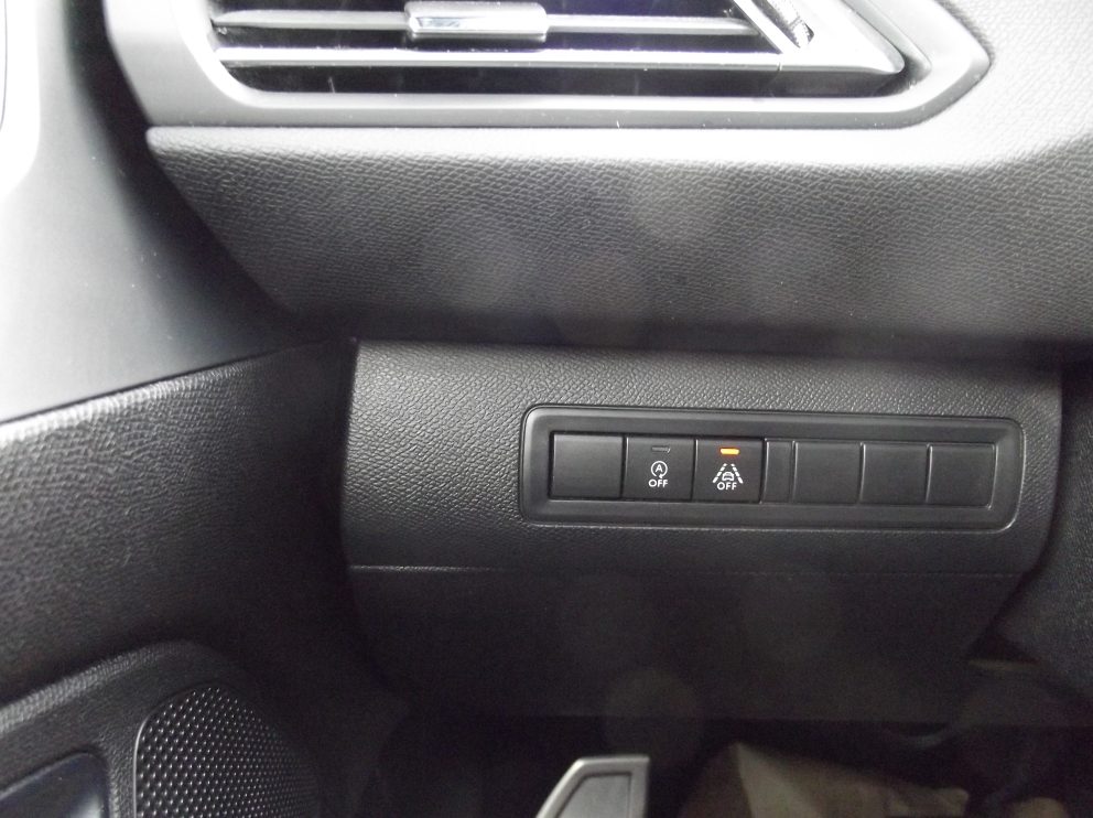 Peugeot 308 SW BLUEHDI 130 CV GT LINE EAT8 - photo 5