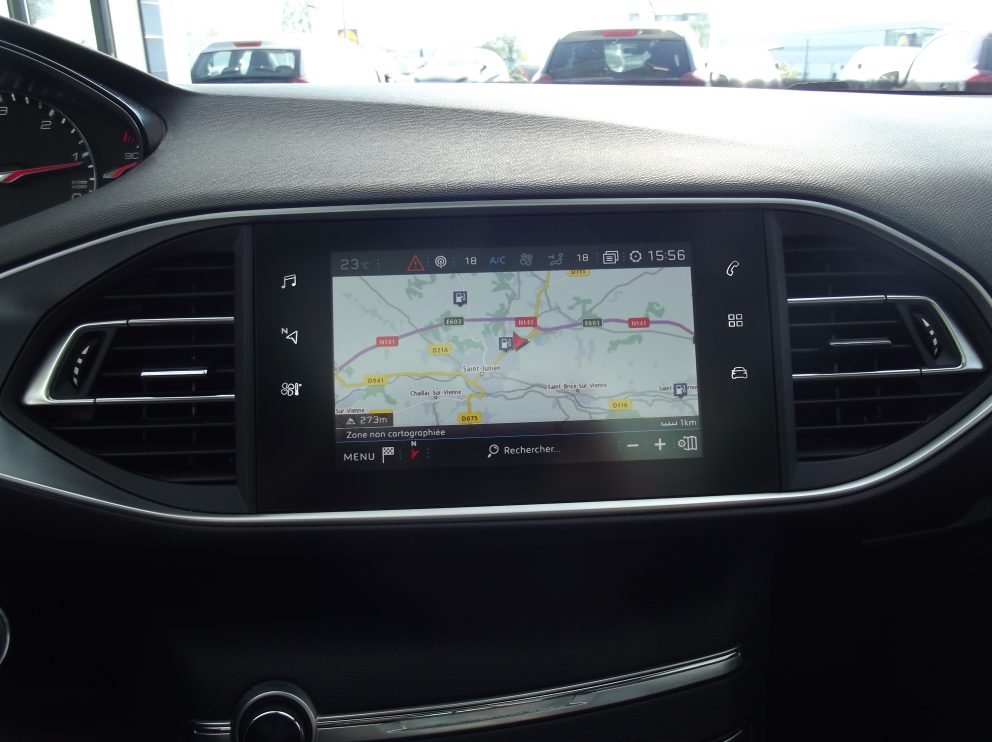 Peugeot 308 SW BLUEHDI 130 CV GT LINE EAT8 - photo 7