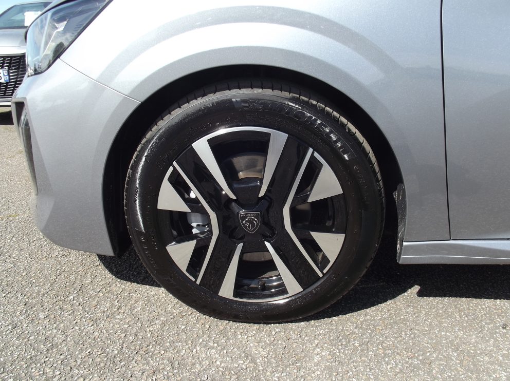 Peugeot 208 HYBRID 110 E DCS6 EDITION BVA - photo 14