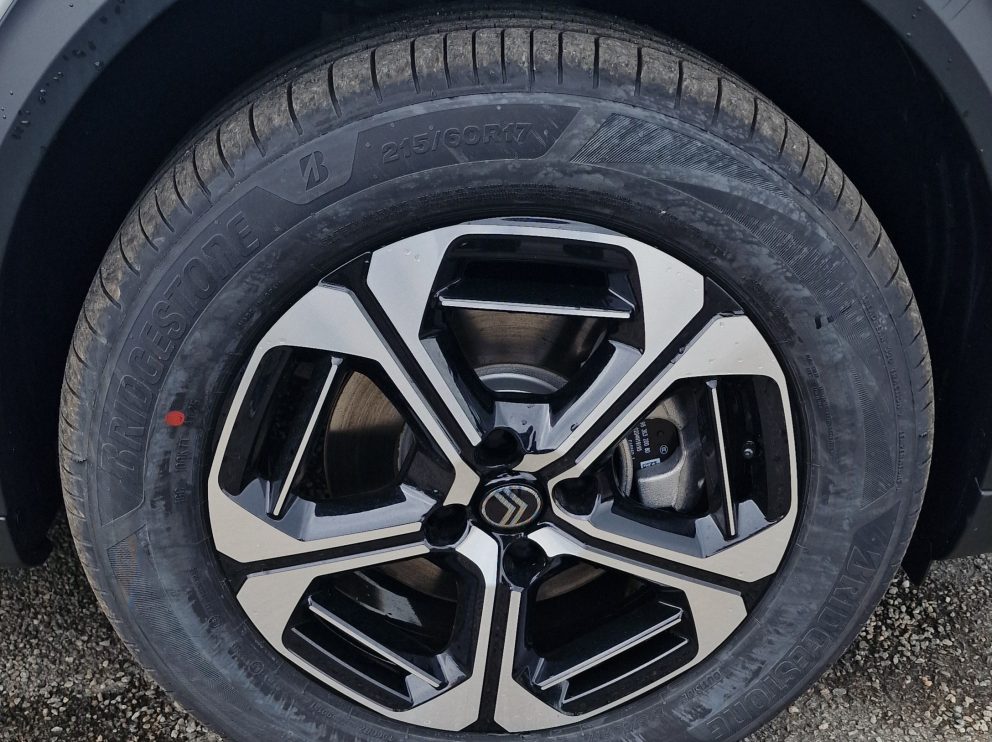 Citroën C3 AIRCROSS HYBRIDE 145 CV E-DCS6 MAX - photo 12
