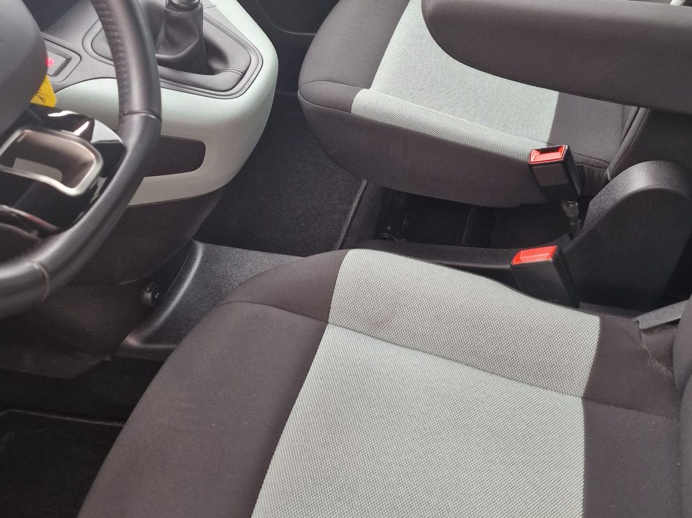 Citroën BERLINGO B-HDI 130 CV SHINE XL  - photo 6