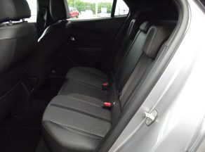 Peugeot 2008 BLUEHDI 130 CV ALLURE EAT8 - photo 9