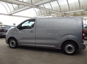 Peugeot EXPERT STANDARD PREMIUM 2.0 L 180 CV BVA - photo 2
