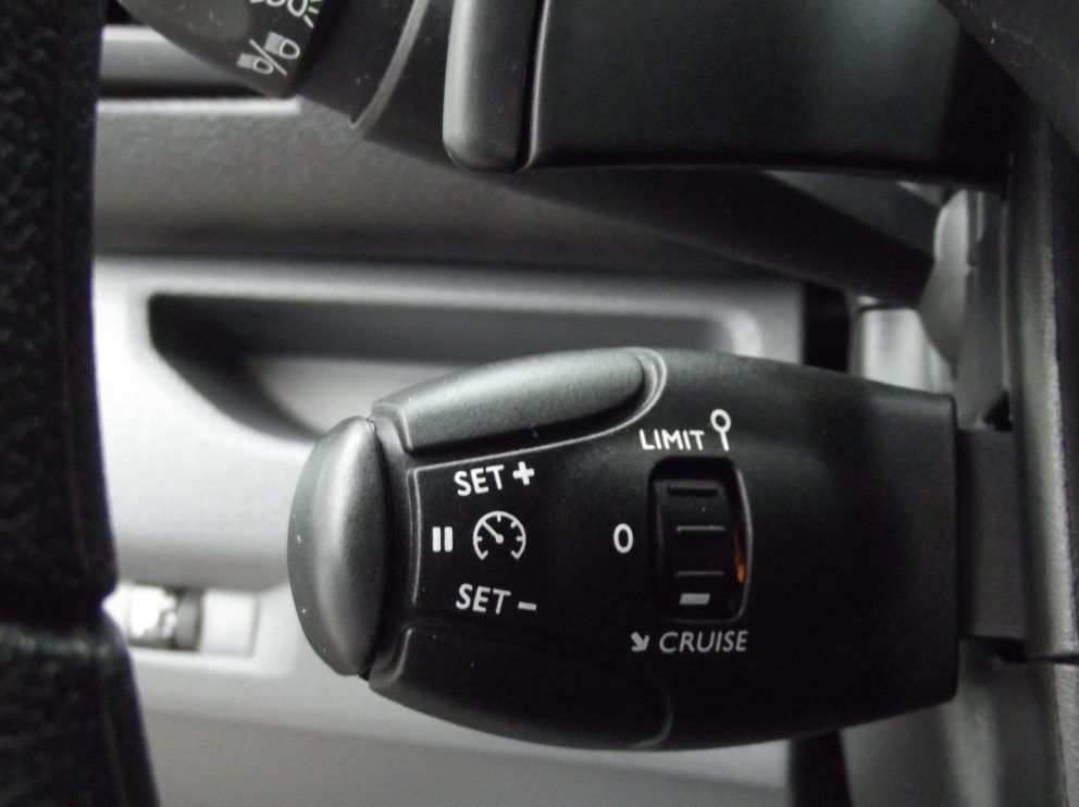 Peugeot EXPERT STANDARD PREMIUM 2.0 L 180 CV BVA - photo 5