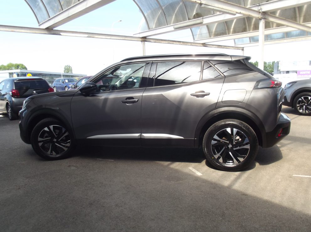 Peugeot 2008 BLUEHDI 130 CV ALLURE PACK EAT8 - photo 2