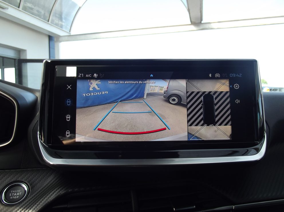 Peugeot 2008 HYBRID 145 E DCS6 ALLURE BVA - photo 8