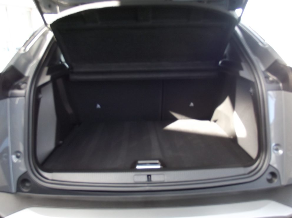 Peugeot 2008 HYBRID 145 E DCS6 ALLURE BVA - photo 13
