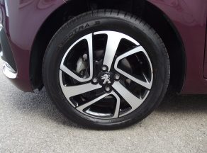 Peugeot 108 68 CV ALLURE  - photo 11