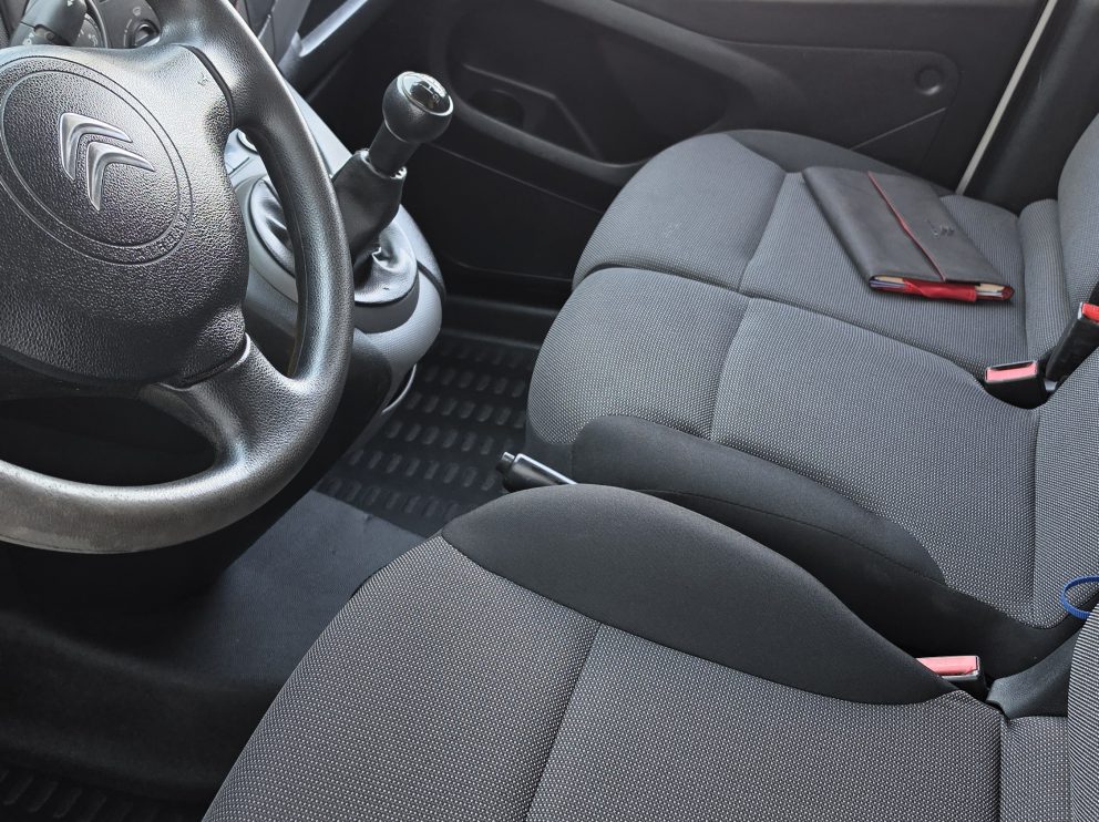 Citroën BERLINGO VAN HDI 75 CV CLUB - photo 6