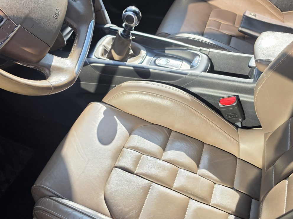 Citroën DS4 B-HDI 150 CV SPORT-CHIC - photo 6