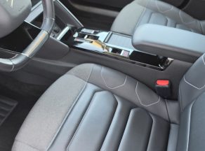 Citroën C4 B-HDI 130 CV EAT8 SHINE - photo 6