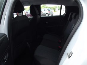Peugeot 208 HYBRID 100 E DCS6 ALLURE BVA - photo 9