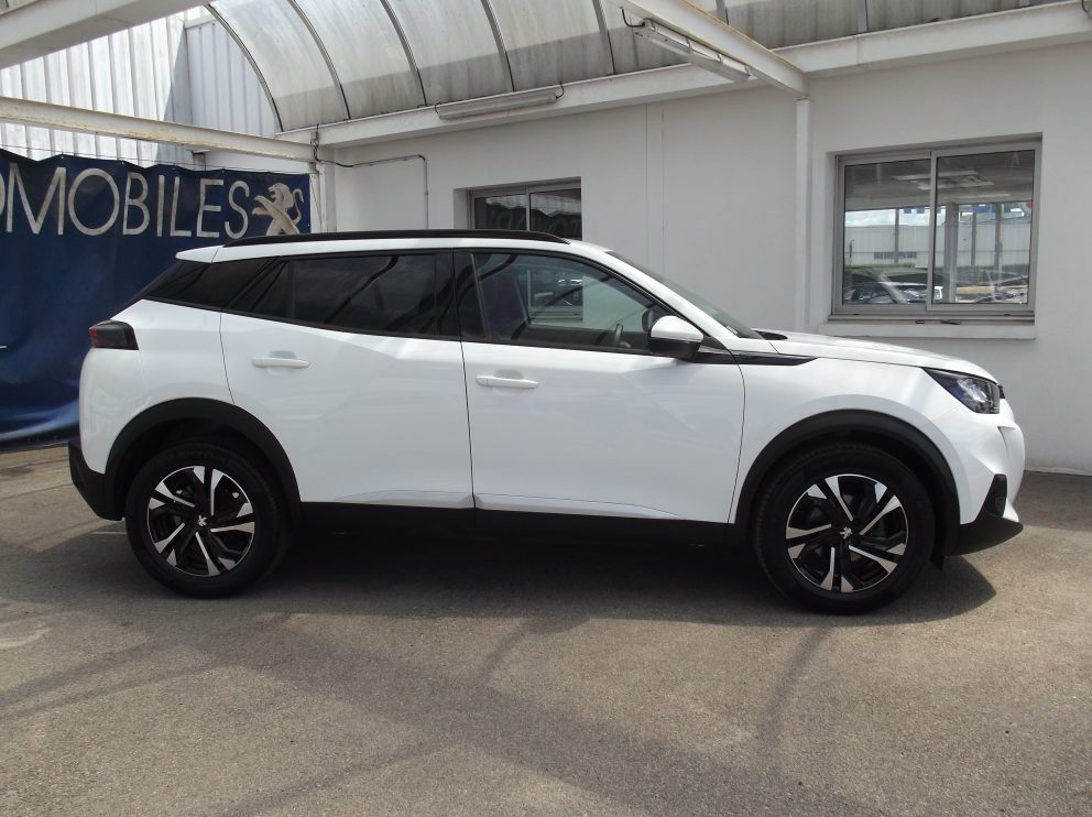 Peugeot 2008 BLUEHDI 110 CV ALLURE BVM - photo 4