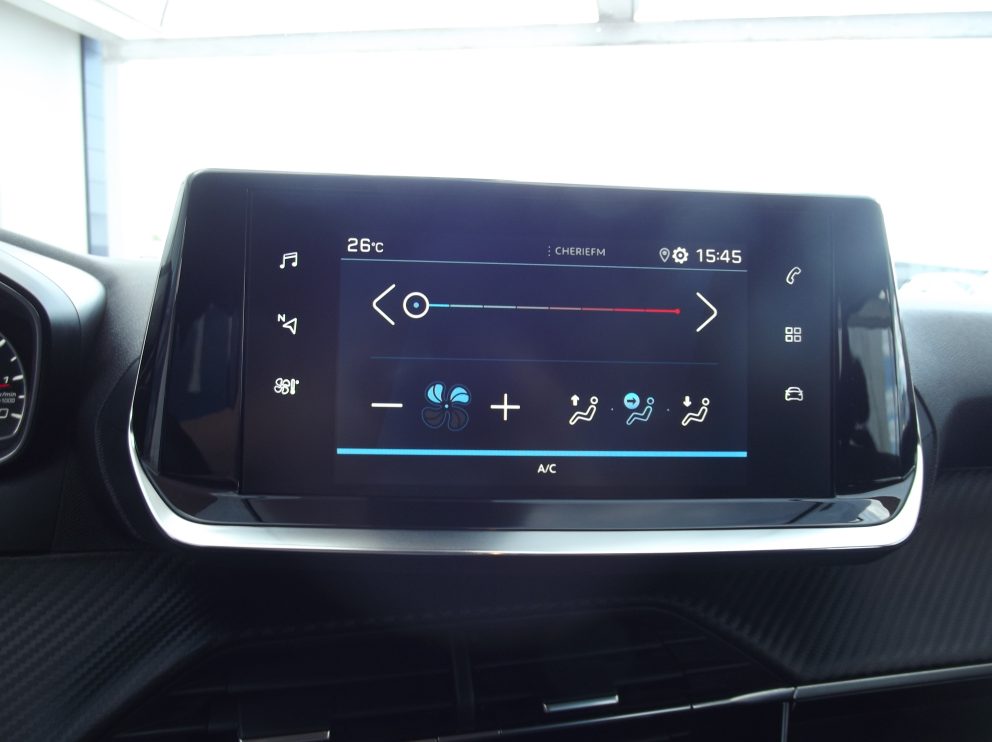 Peugeot 2008 BLUEHDI 100 CV ALLURE BVM - photo 5