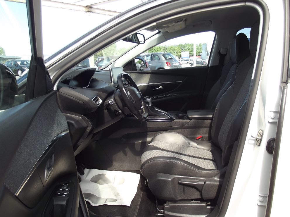 Peugeot 3008 BLUEHDI 130 CV ACTIVE BUSINESS BVM - photo 4
